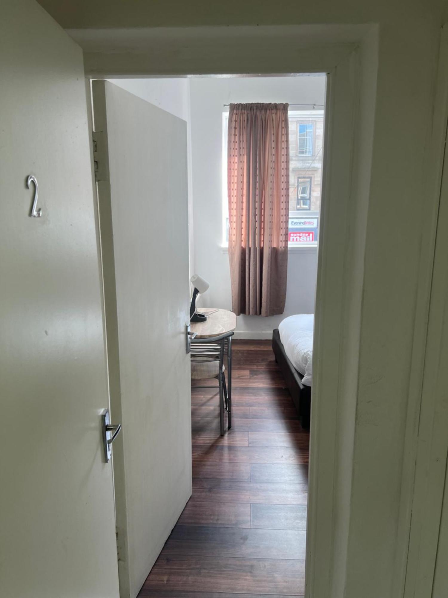 Great Western Road Studio With En Suite غلاسغو المظهر الخارجي الصورة